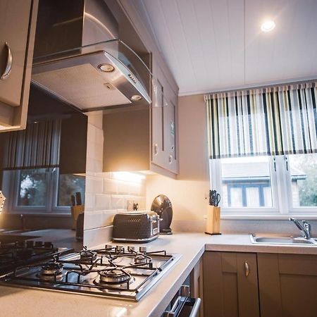 Warrenwood Country Park Hotel Поулгейт Екстериор снимка